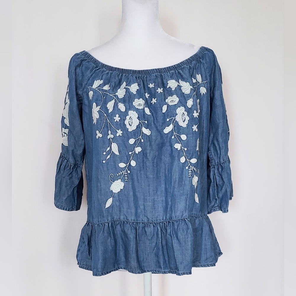 Blue Rain Embroidered Floral Bell Sleeves Denim Top Blue White Size Small